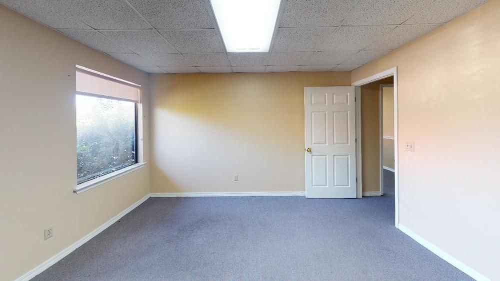 704 W 23rd Street, Building F